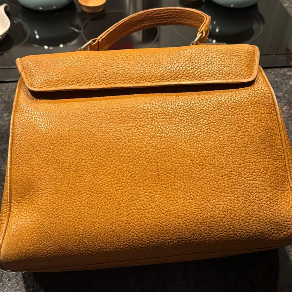 🌺👜 SALE‼️ ❤️🔥VERY VINTAGE AND RARE CELINE LEATHER BAG. 👜👜👜❤️🔥 - Picture 2 of 14